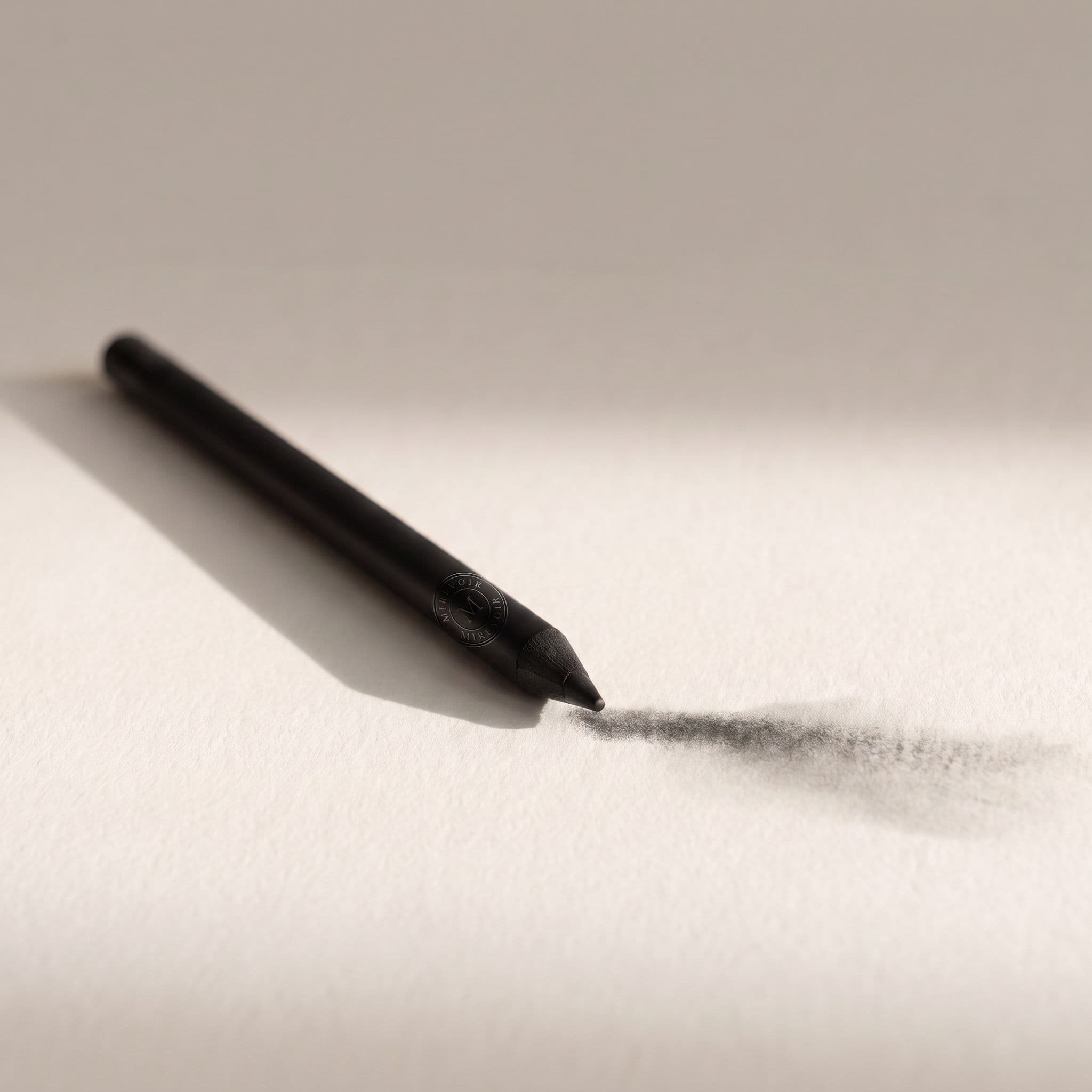 Fumée — kohl pencil in soft charcoal